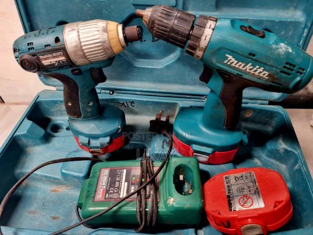 Makita 18v Cordless Drill Kit. - thumbnail 2