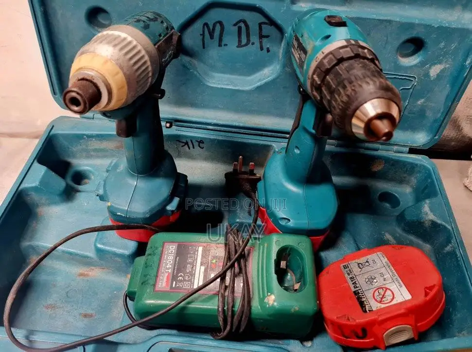 Makita 18v Cordless Drill Kit.