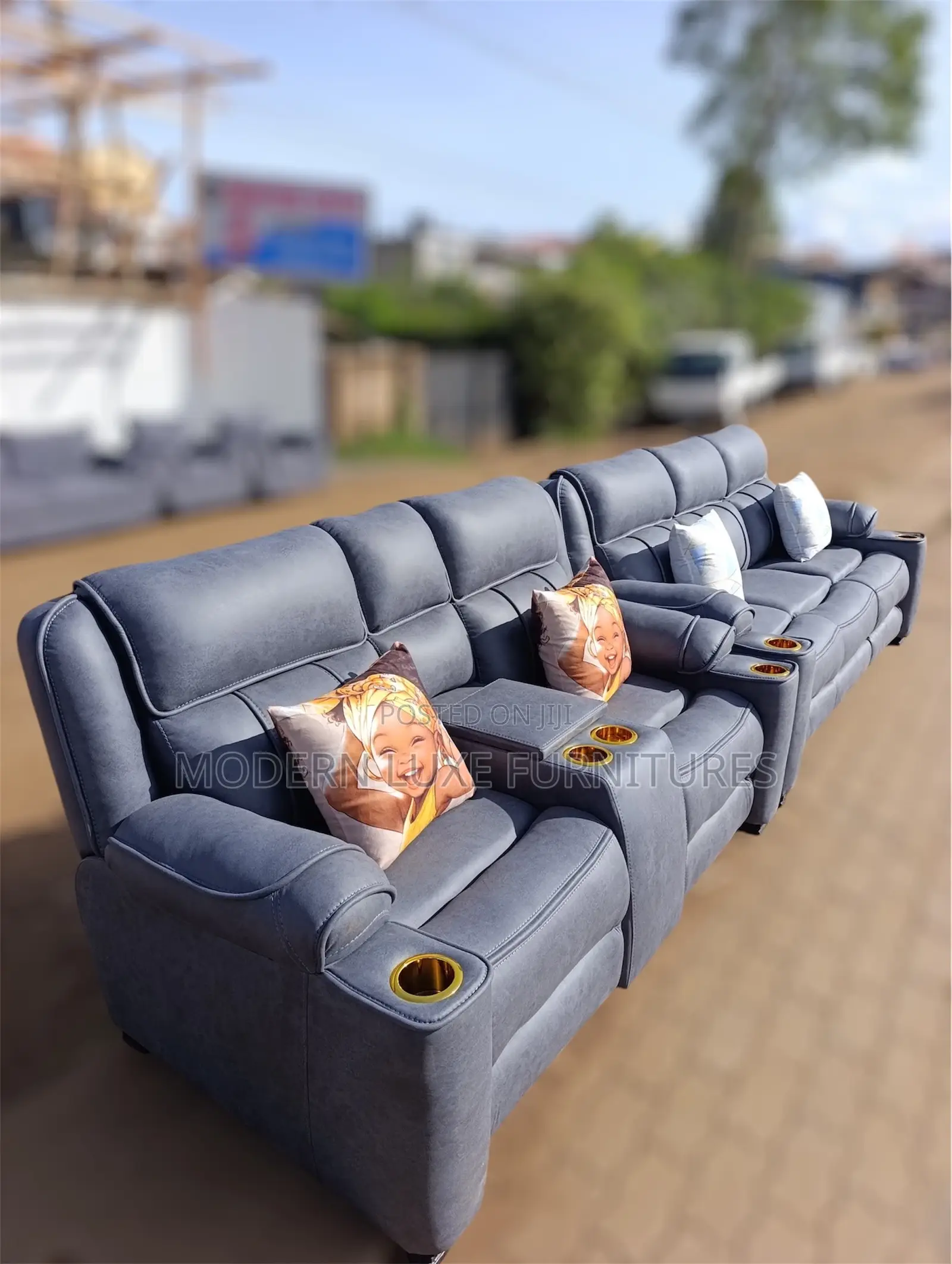 5 Seater Semi-recliner Sofa