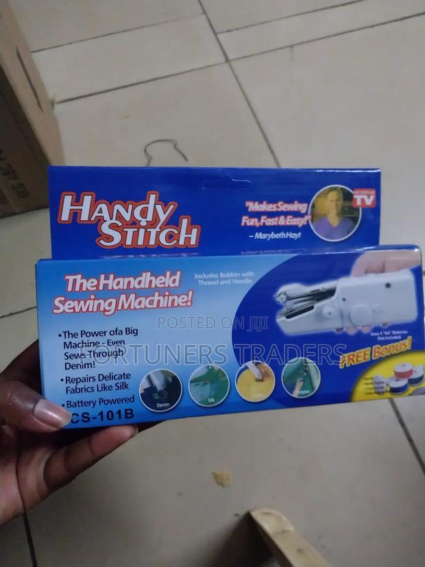 Handheld Portable Sewing Machine Battery Powered - main view