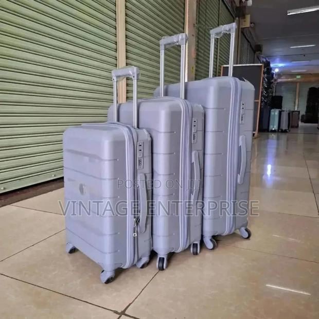 3in1 Unbreakable Rubber Suitcase - main view