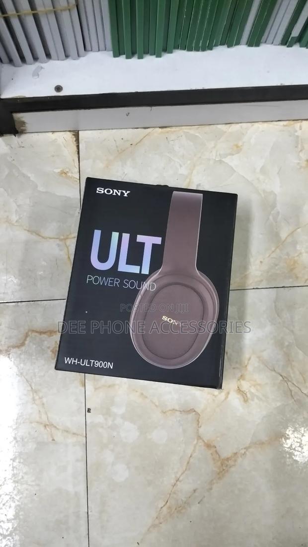 Sony Ult Generic Wireless Headphones - thumbnail 4