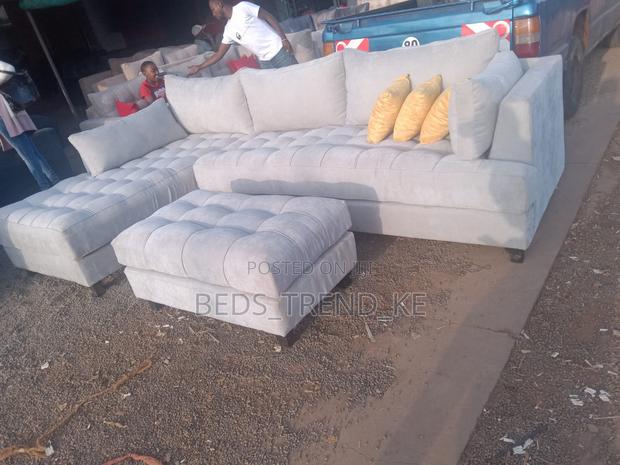 6 Seater L Seat Sofa With a Puff