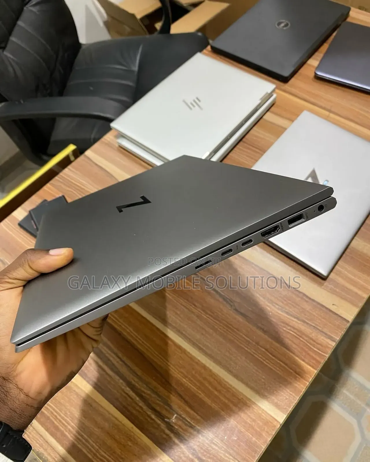 Laptop HP ZBook Firefly G8 16GB Intel Core I7 SSD 512GB