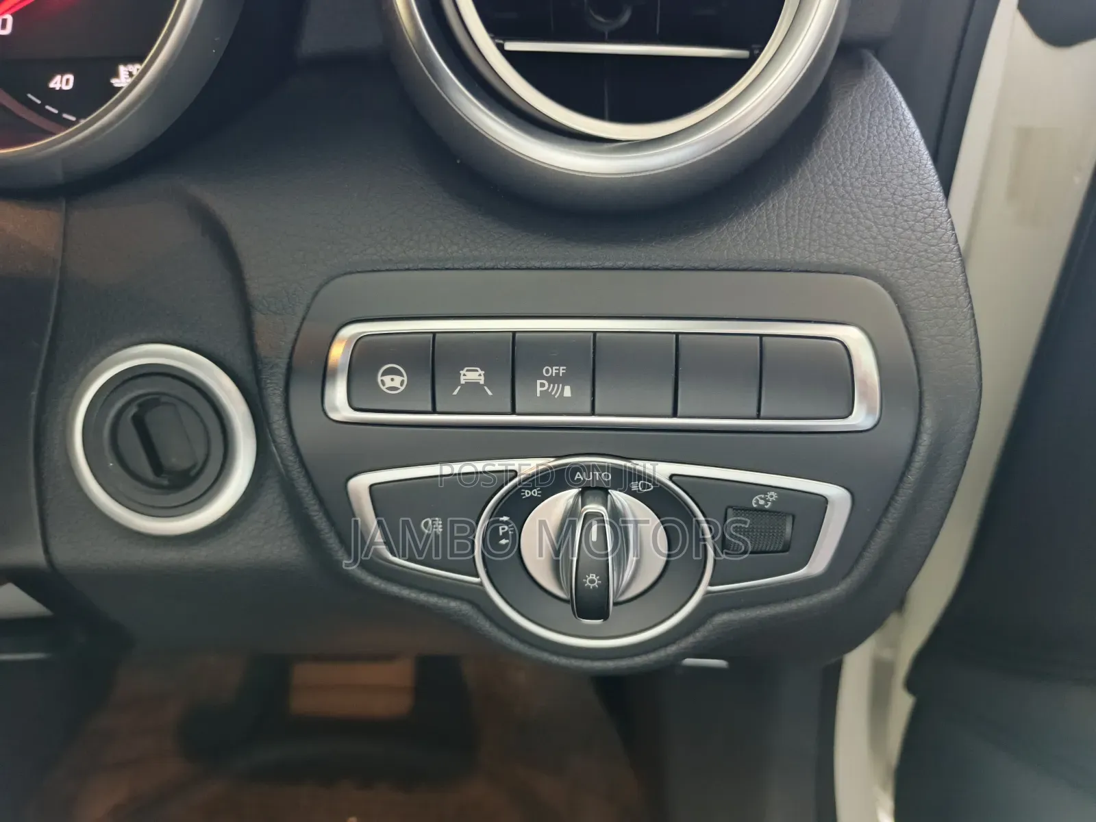 Mercedes-Benz C180 2018 White