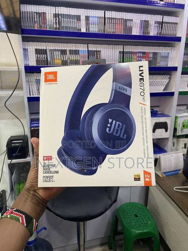 JBL Tune 670nc Wireless Headphones - main view