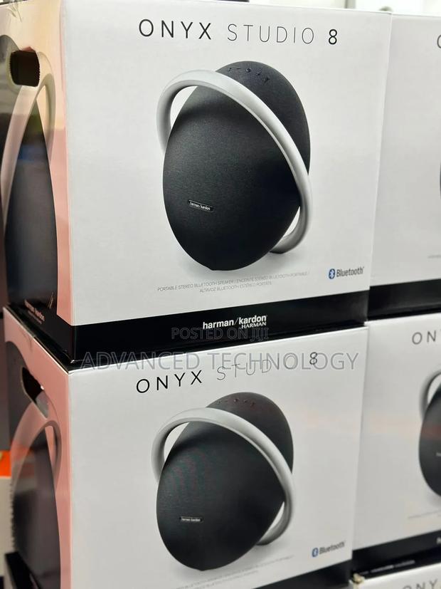 Harman Kardon Onyx Studio 8! New Studio 8 Speaker