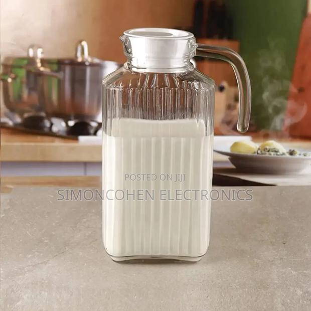1.7l Ribbed Glass Jug - main view