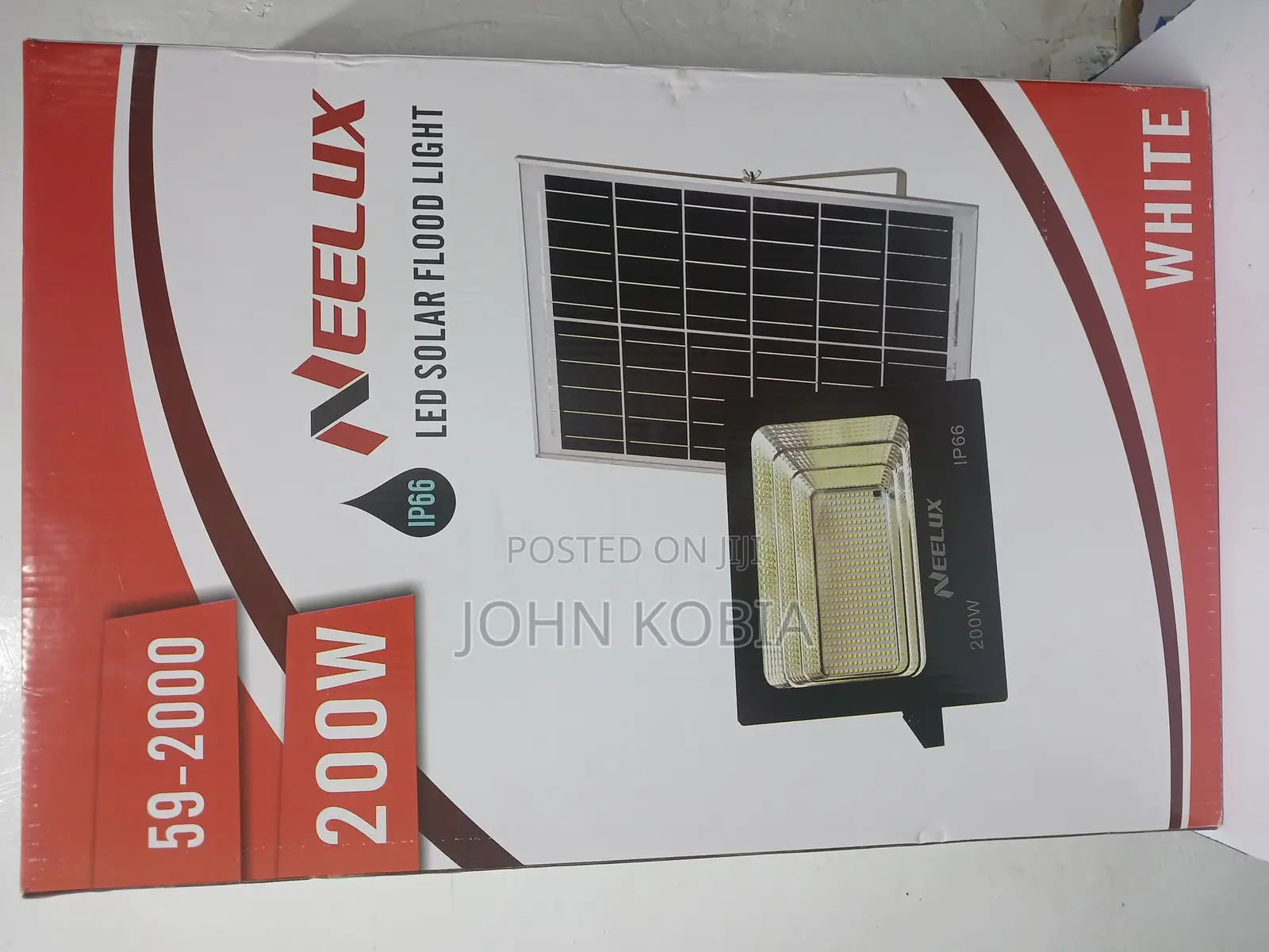 200 Watts Solar Floodlight