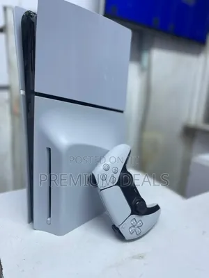Dubai Used Ps5 Slim With Controller