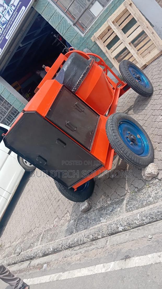 Durable Concrete Mixer 500 LTRS