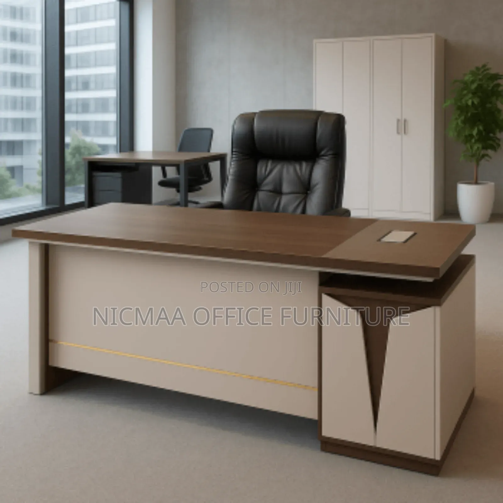 1.6m Luxeform Executive Edge Desk