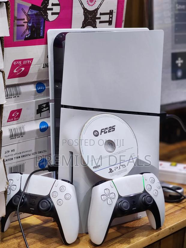 Local Used Ps5 With Controllers and Fc25