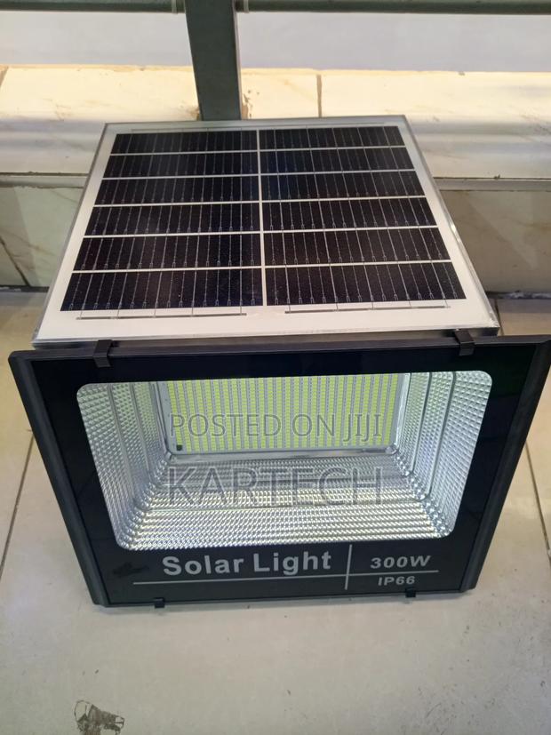 300w Solar Light Floodlight - main view