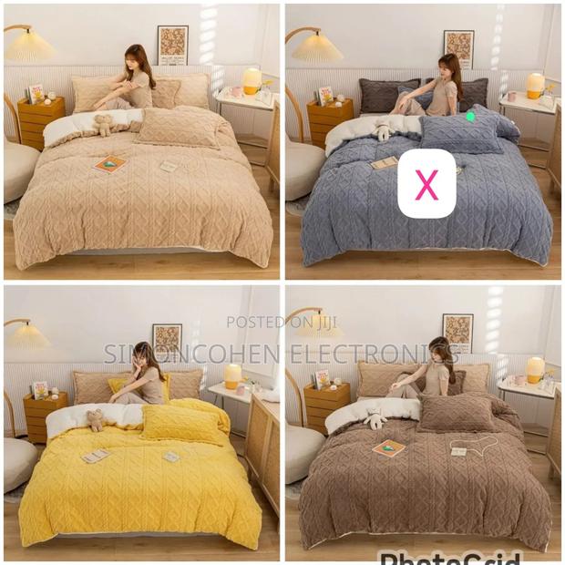 King Size Warm Winter Quilt Set/ Duvet Set