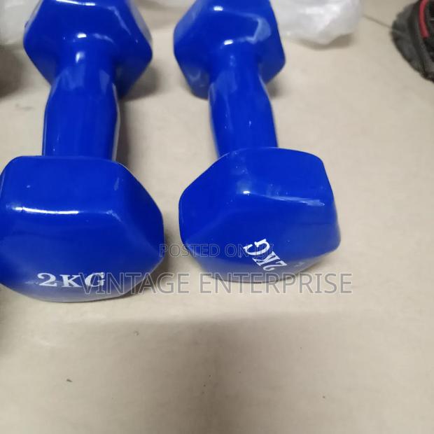 2kg Neoprene Dumbbell - main view