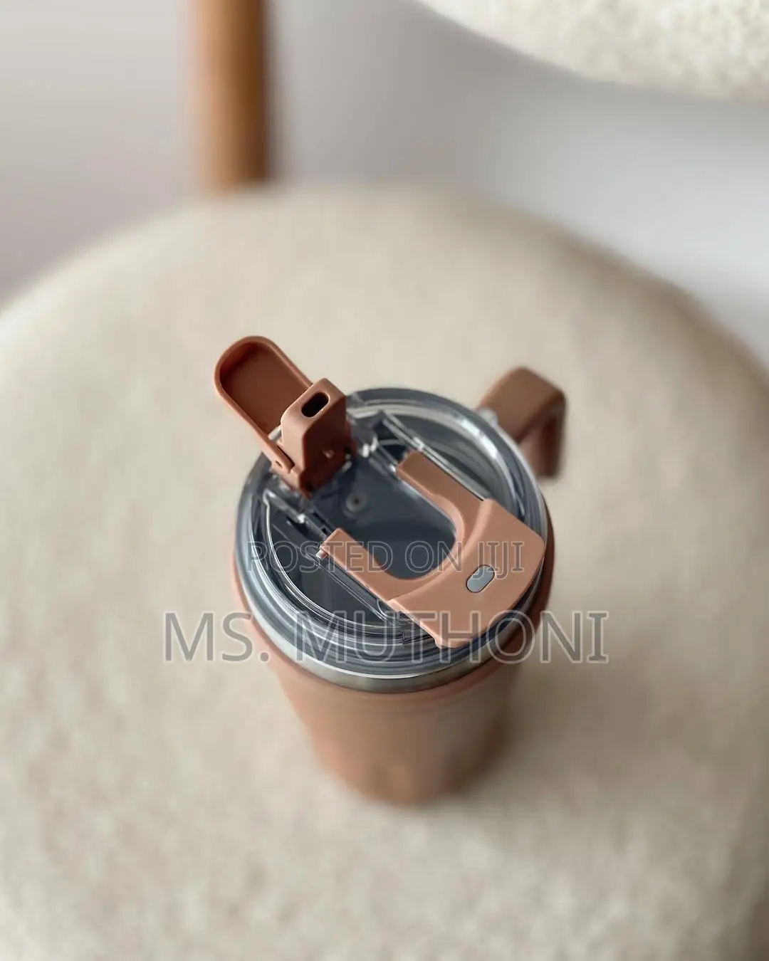 600 Ml Vaccum Insulated Tumbler Cup With Handle Straw Lid