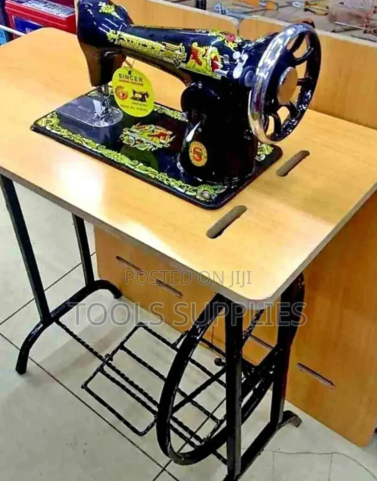 Sewing Machine Stand and Tabl(Butterfly)