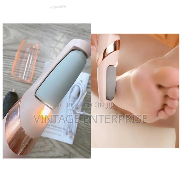 Electric Cordless Rechargeable Callous Remover - main view