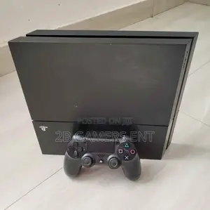 Ps4 Standard 1 Pad and All Cables