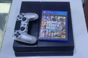 Ps4 Plus Gta v Cd