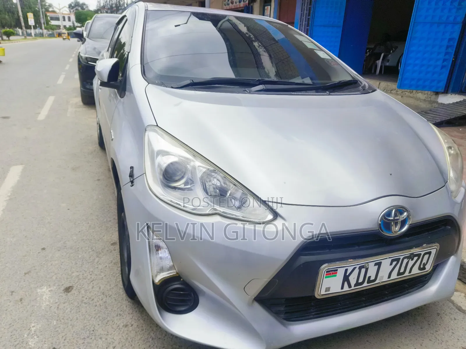 Toyota Aqua 2015 Silver