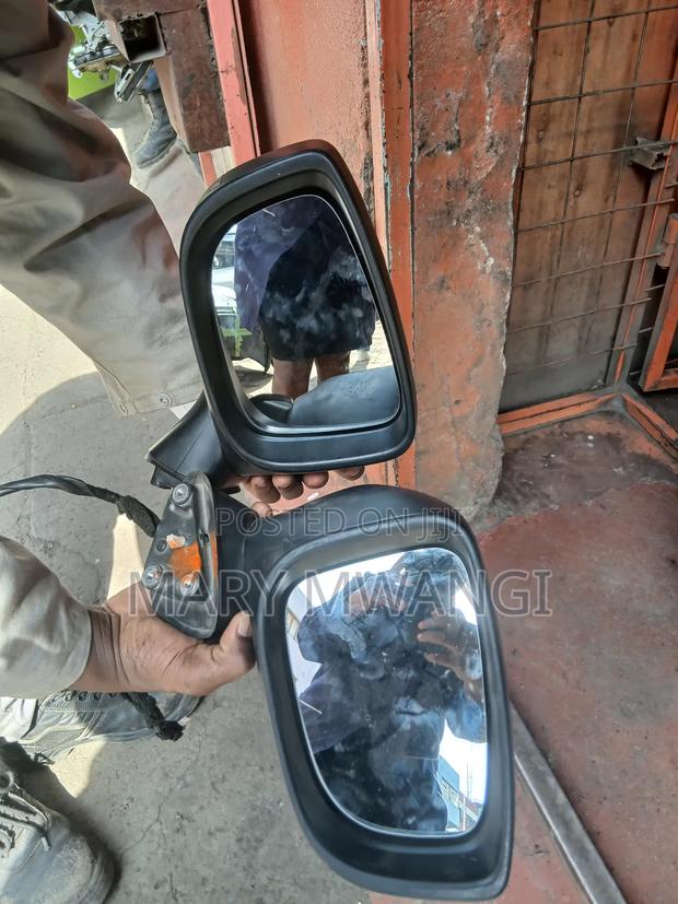 Ex Japan Mazda Demio New Model Sidemirror - thumbnail 2