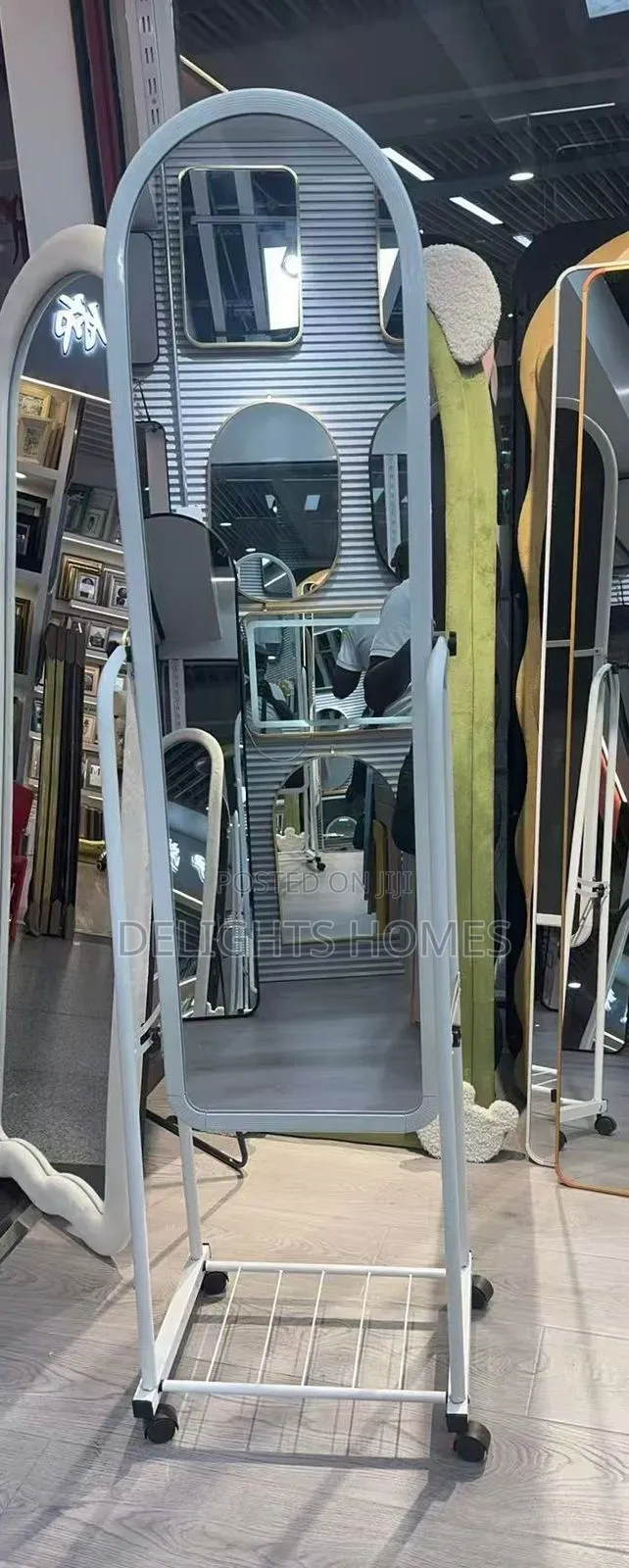 Dressing Mirror_hl