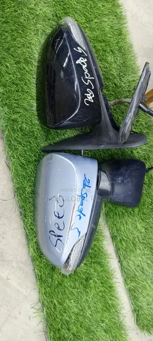 Refined High Quality Toyota Spade Backlight