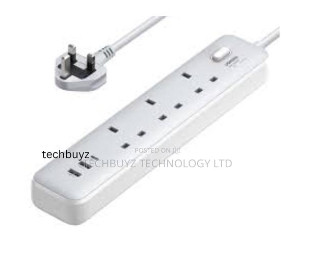 Ugreen Surge Protector Power Strip (6 Ac Outlets + 65w 2a2c)