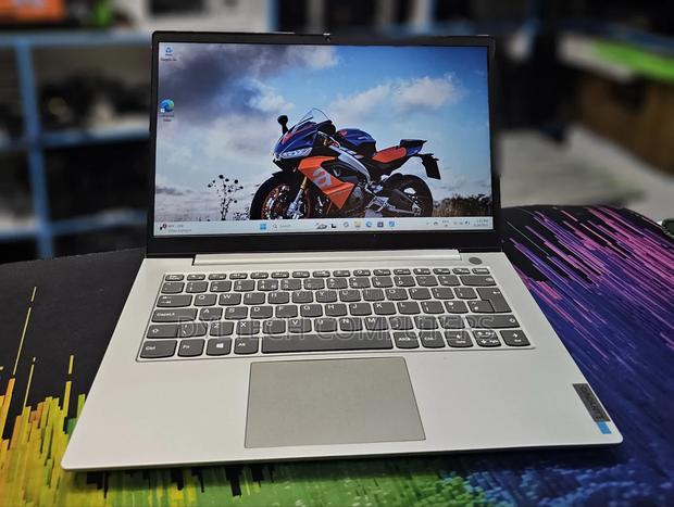 Laptop Lenovo ThinkBook 14s Gen 2 16GB Intel Core I7 SSD 512GB