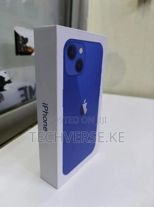 New Apple iPhone 13 256 GB Blue - thumbnail 4