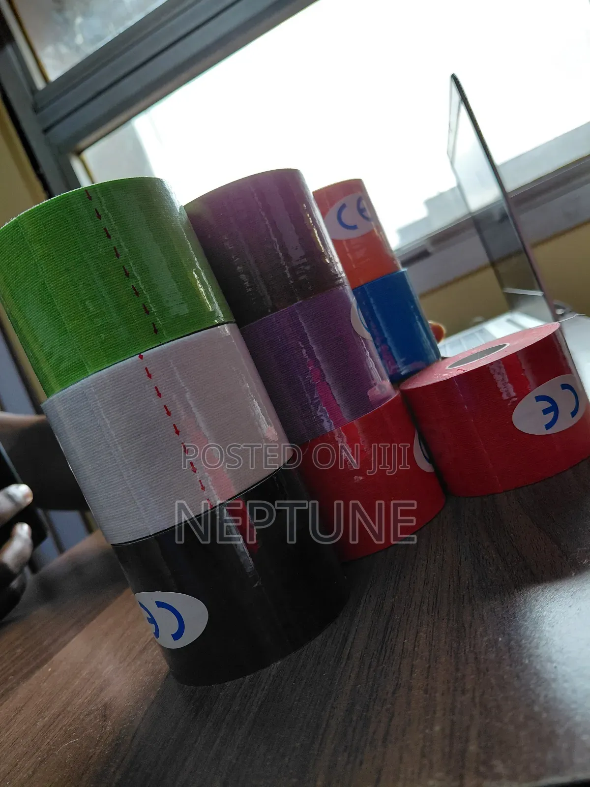 K-tape/Kinesiology Tape/