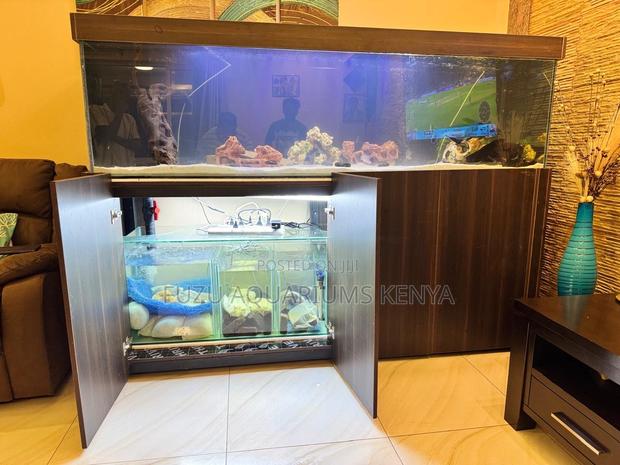 All-in-One Aquariums With Built-in Cabinet Filter Systems - main view