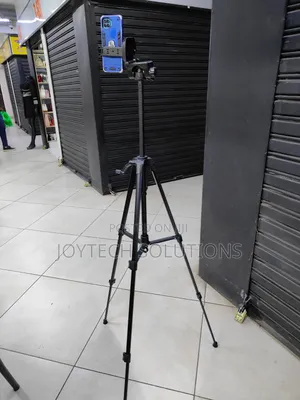 Tripod Ya Simu. 1.420m High.