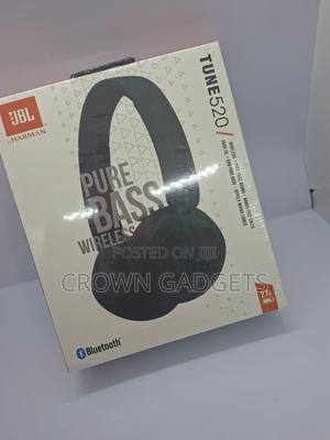 JBL 520bt Bluetooth Headphones – Deep Bass + Mic - main view