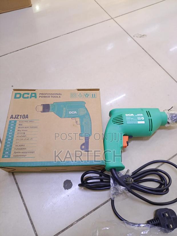 Dca Ajzi0a 300w 10mm 3000/Min Corded Electric Drill