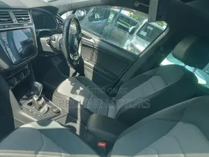 Volkswagen Tiguan 2018 Gray