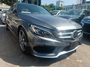 Mercedes-Benz C200 2018 Blue
