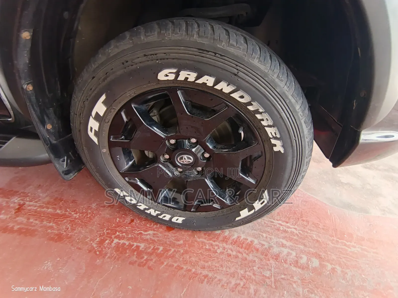 Toyota Hilux 2019 Black