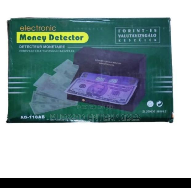 Fake Money Detector - main view