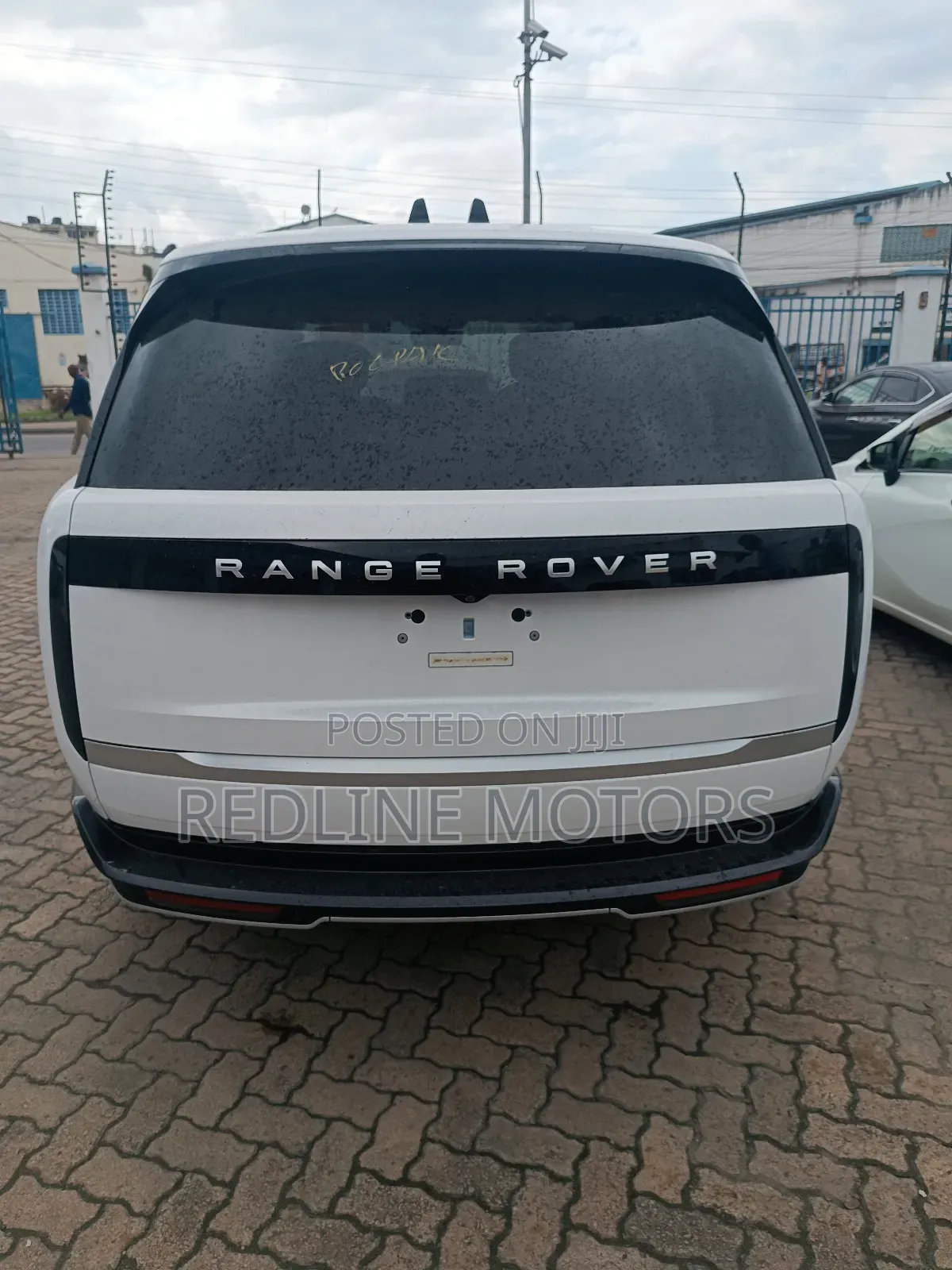 Land Rover Range Rover 2024 White