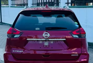 Nissan X-Trail 2.0 Hybrid AWD 2018 Red