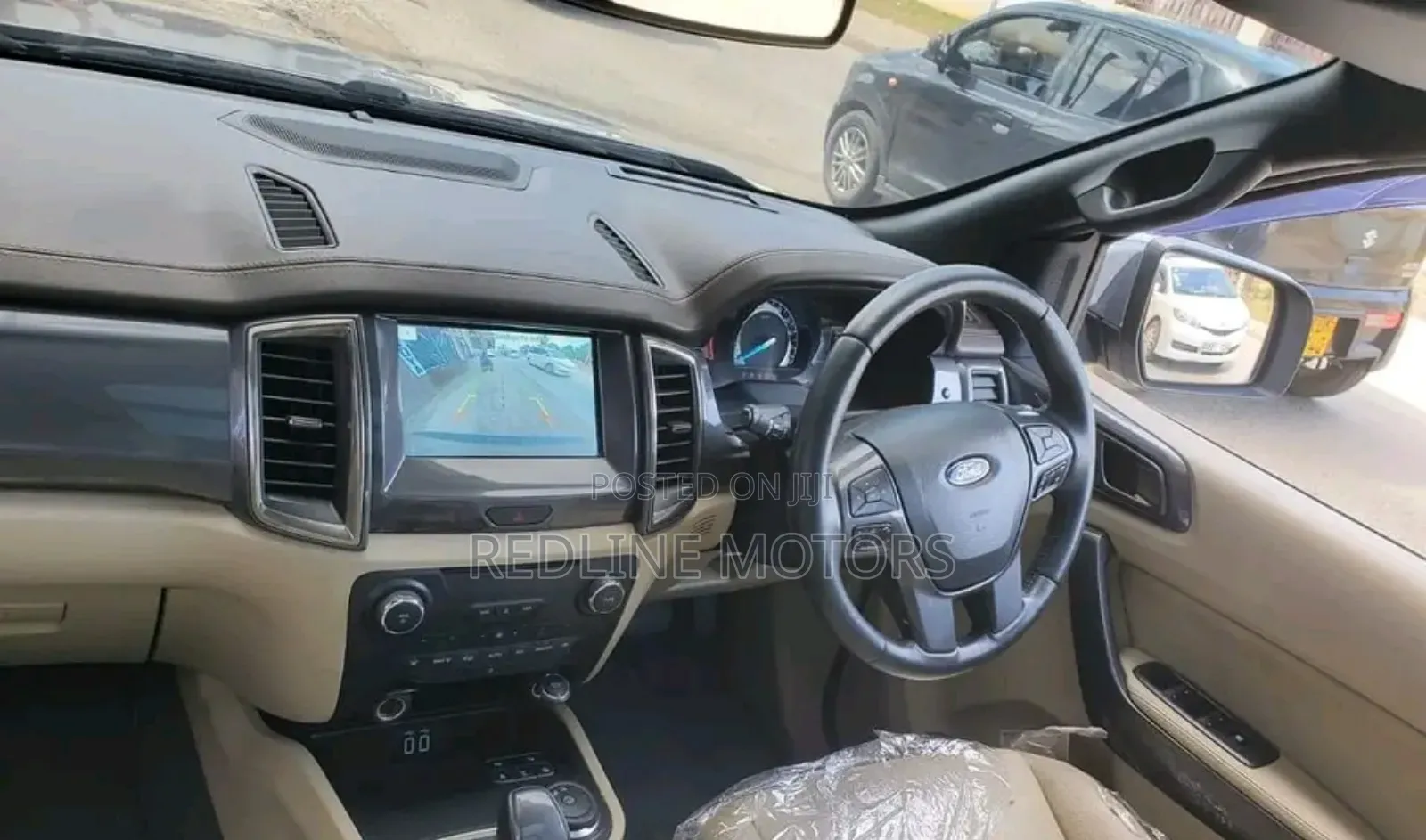 Ford Everest 2018 Gray