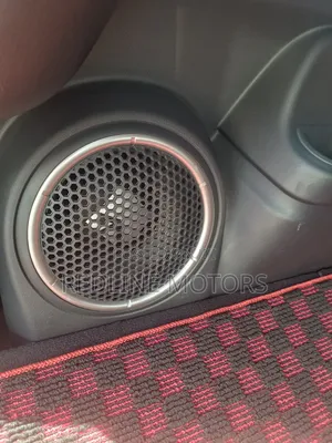 Mitsubishi Outlander 2018 White