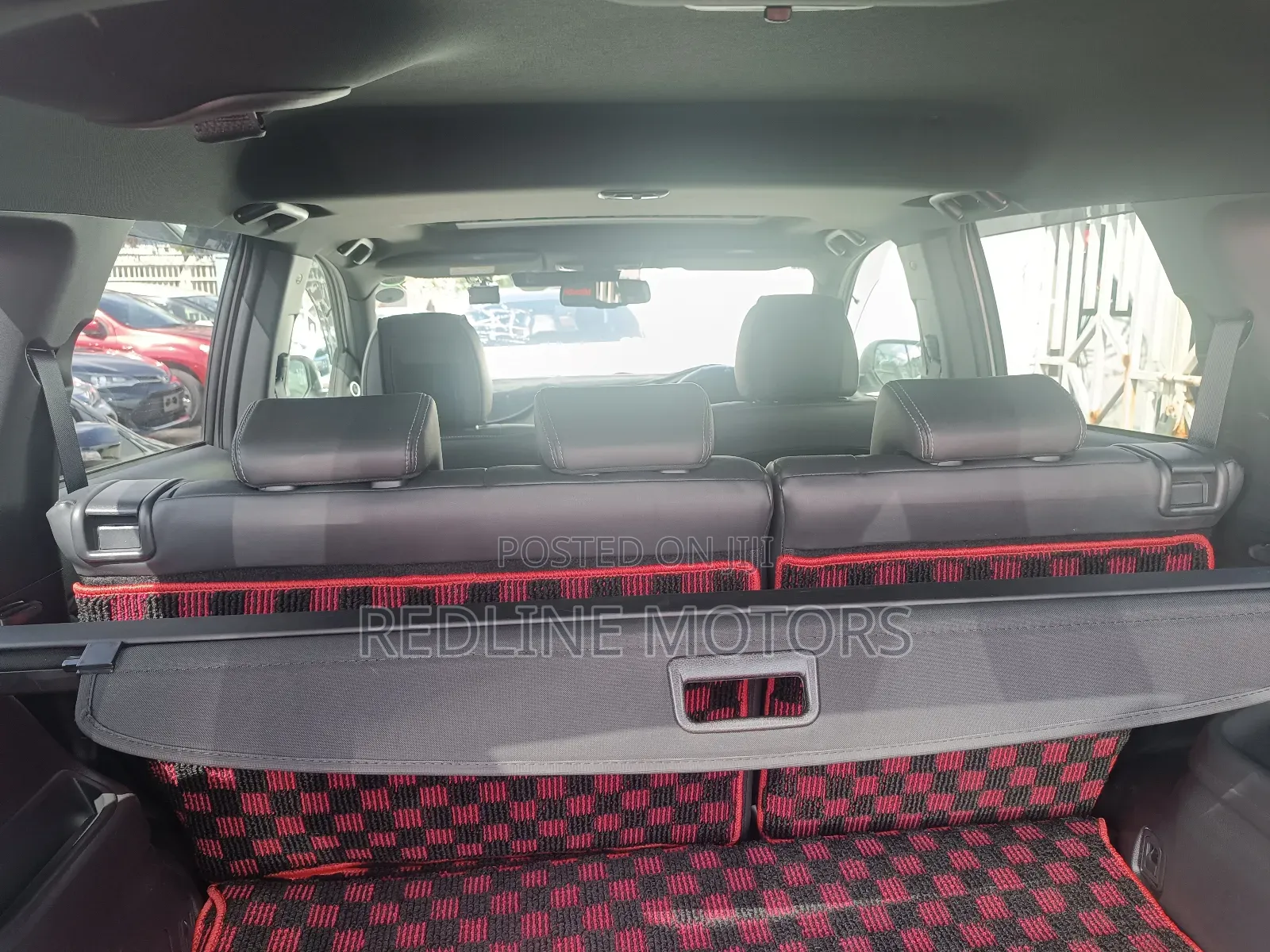 Mitsubishi Outlander 2018 White