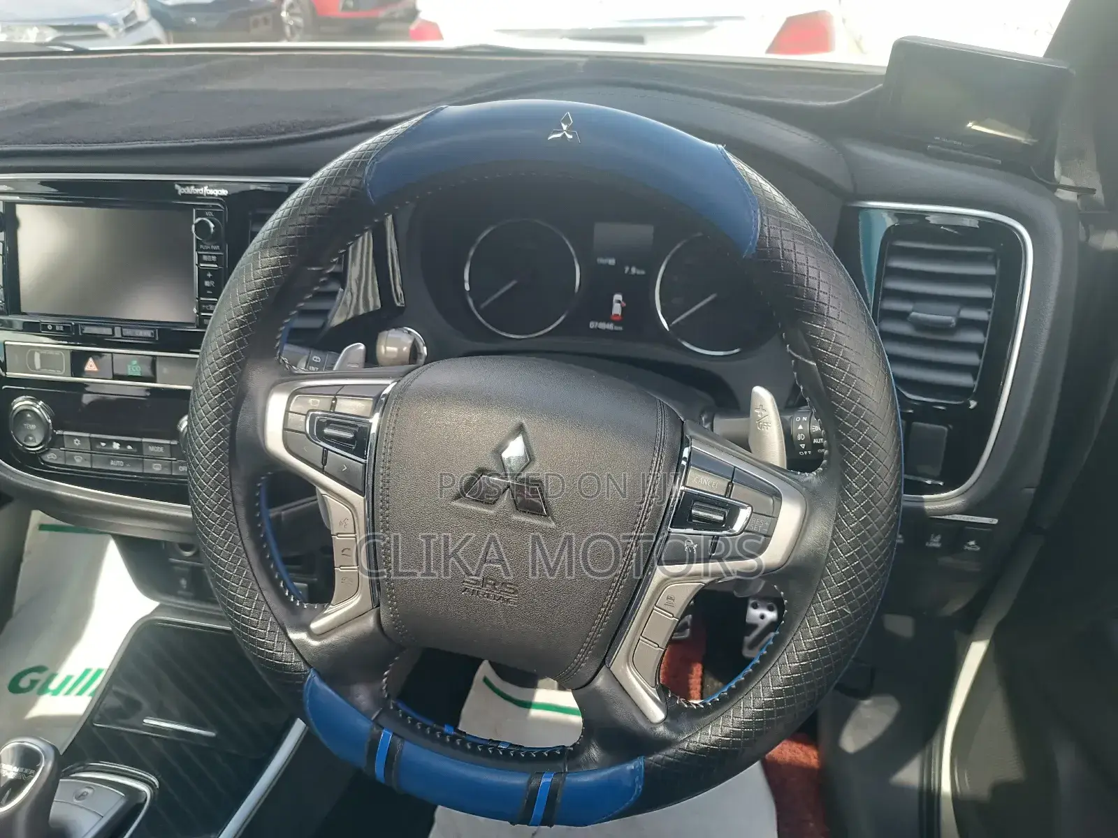 Mitsubishi Outlander 2018 White
