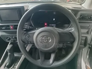 Toyota Raize 2019 White