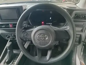 Toyota Raize 2019 White