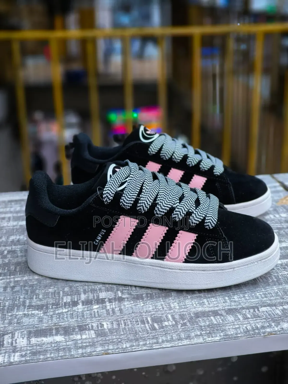 Adidas Campus 
Black Pink